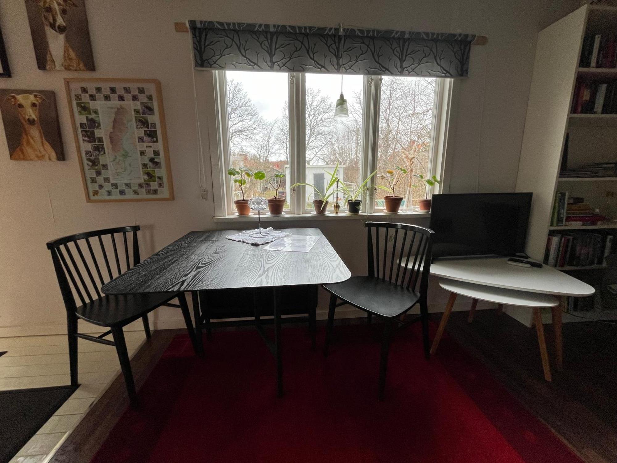 Stuga Centrala Faerjestaden Med Gangavstand Till Det Mesta Exterior photo